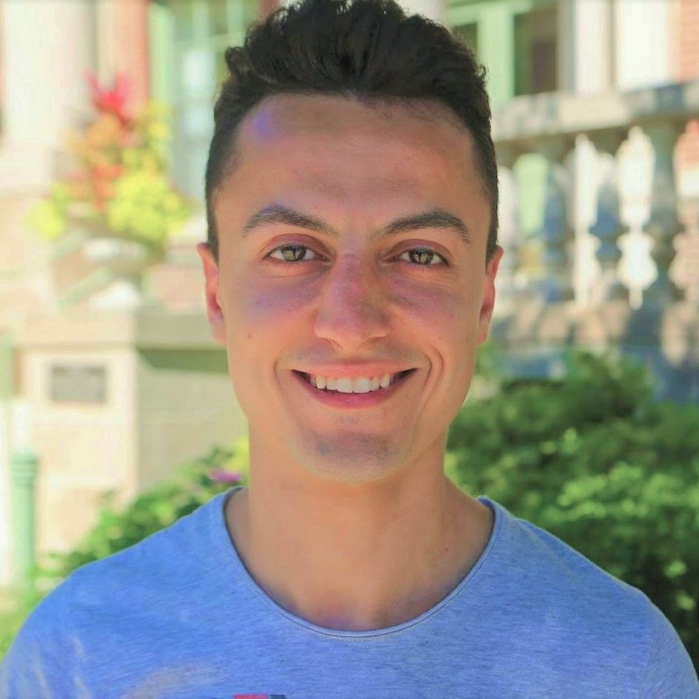 Meet your Posher, Antonio